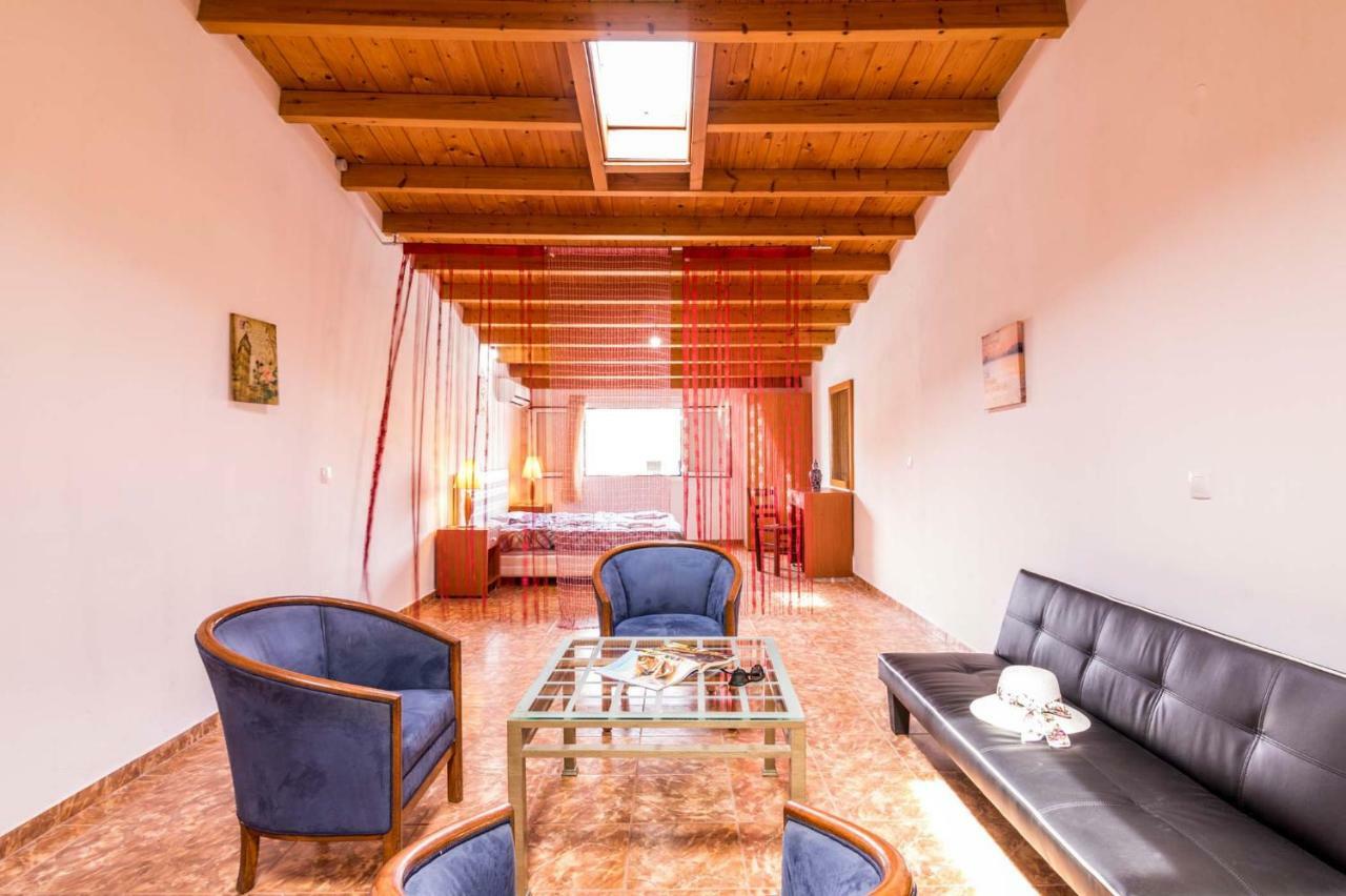 Solari Cosy Studio 2 コルフ島 エクステリア 写真